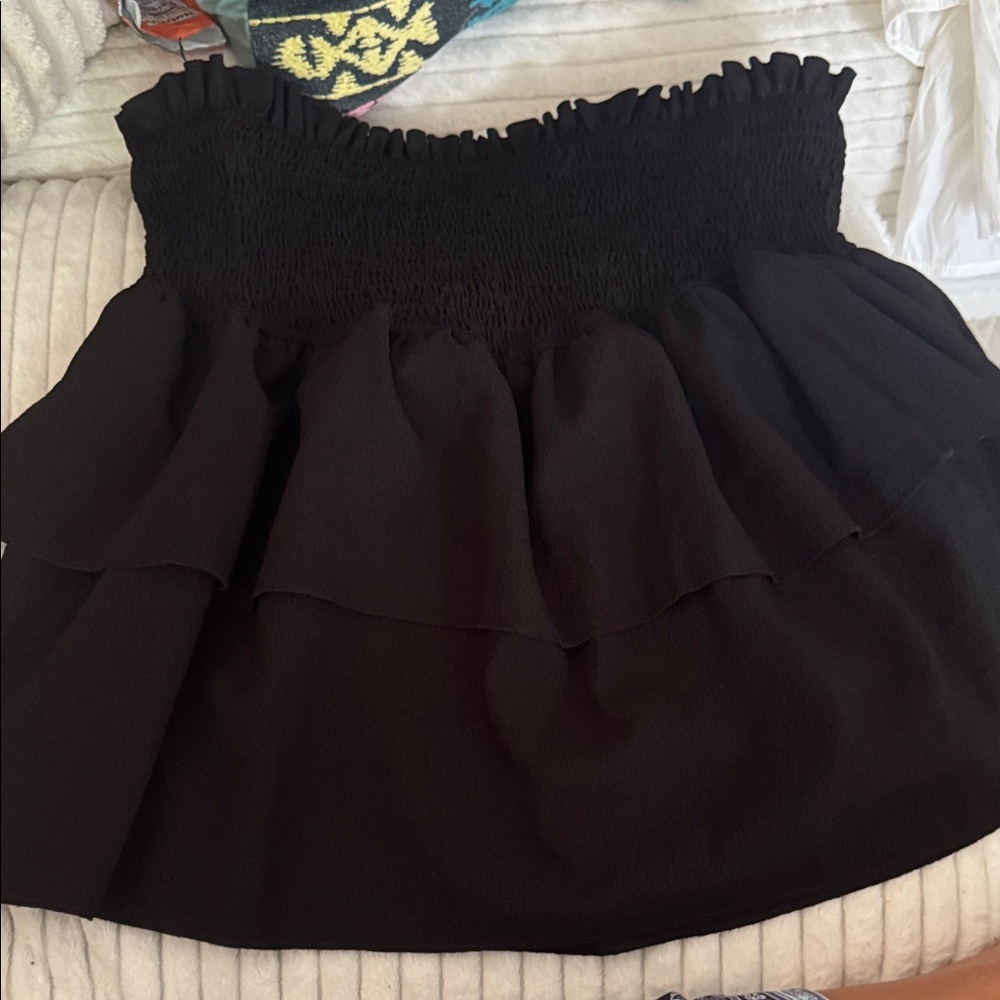 SHEIN Black Ruffled Mini Skirt